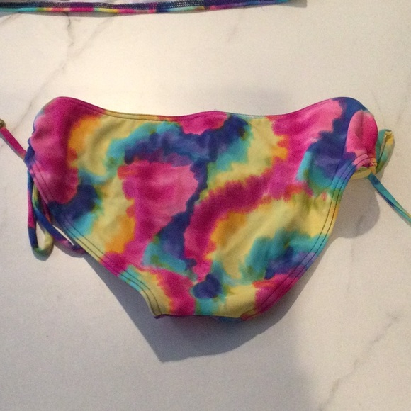 Delia’s tie dye bikini, top small and bottom XS - Picture 5 of 5